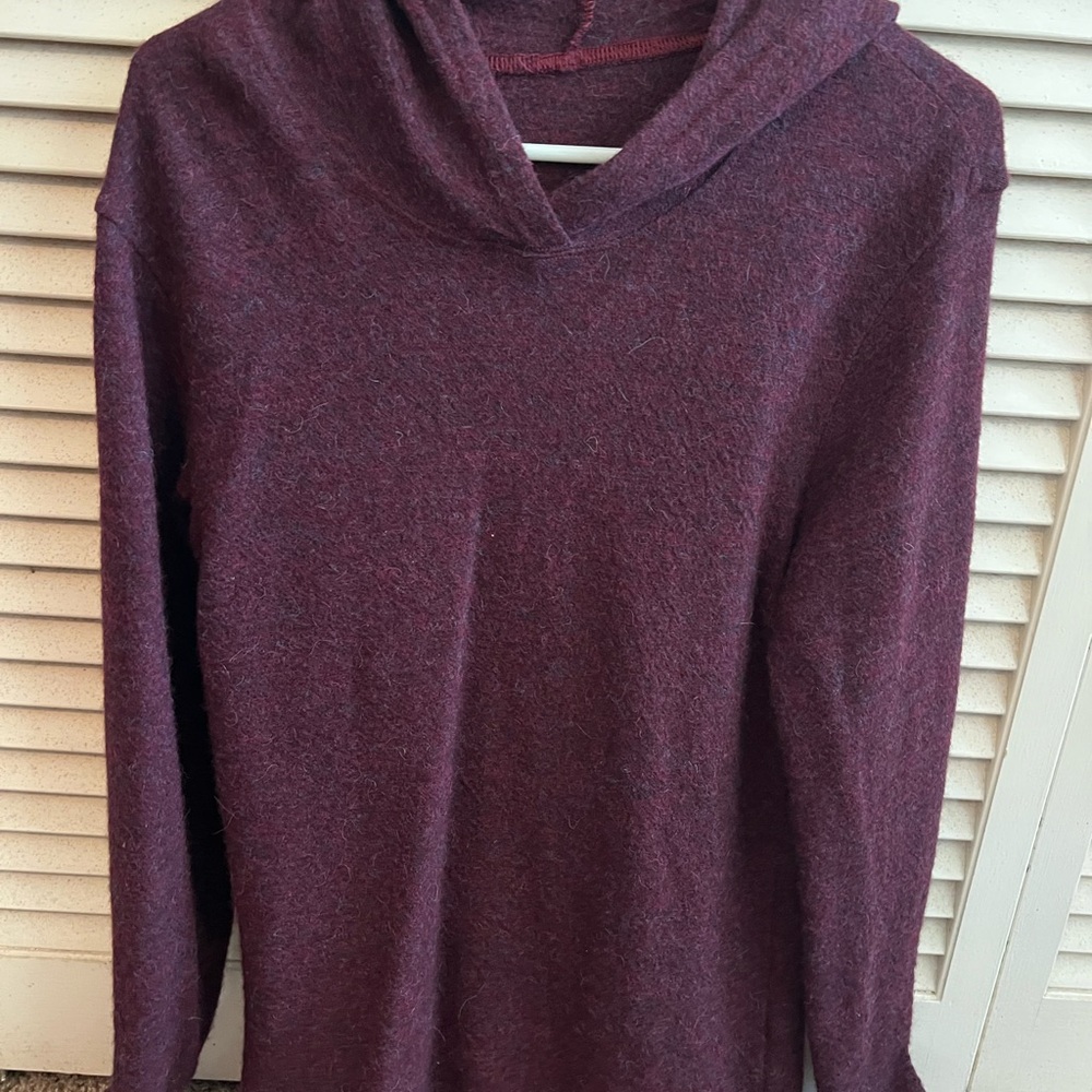 Appalachian Trail Company 100 % Alpaca hoodie